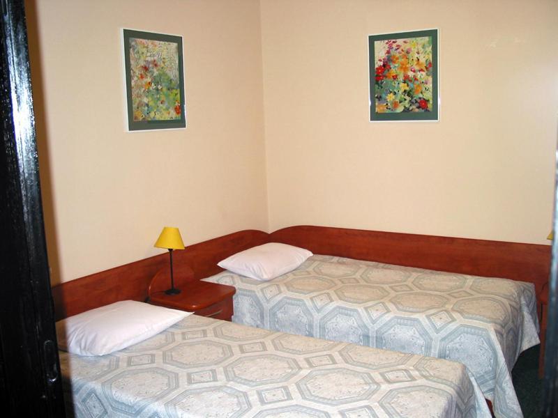 Chambre Lits Jumeaux avec Douche