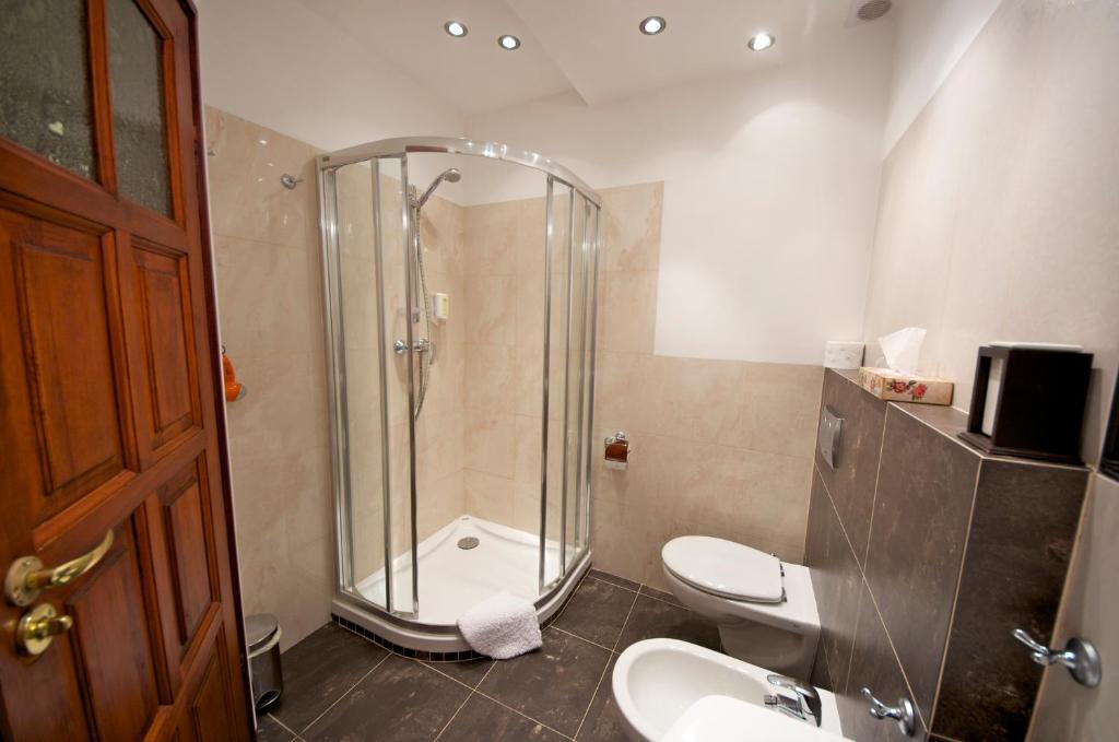 Large Twin Room