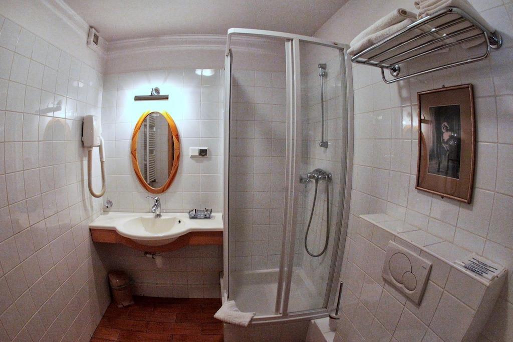 Pokój trzyosobowy typu Classic bez klimatyzacji