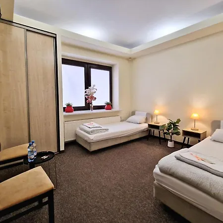 Helvetia Plus B&B - PRIVATE ROOMS&APARTMENTS-2