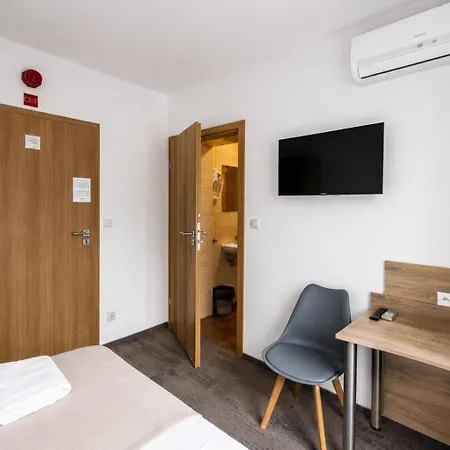 Smart2Stay Pod Lipami-2